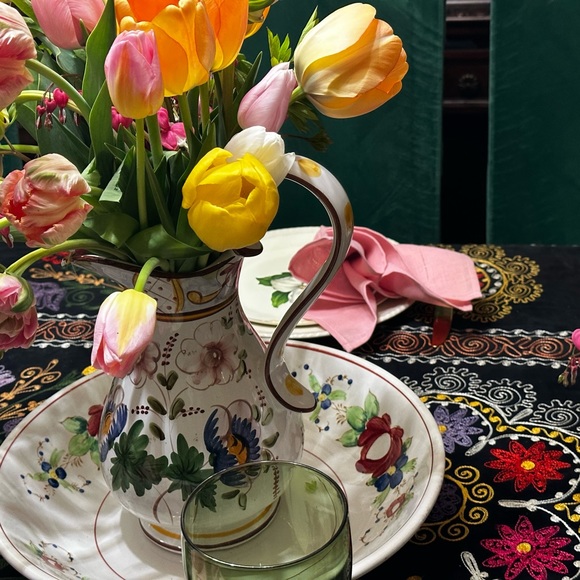 Multiple Color Vase Set - Picture 3 of 8